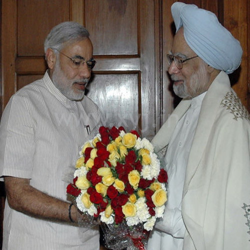 Narendra Modi with Manmohan Singh
