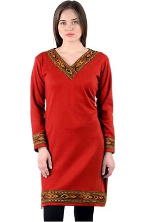 Vastraa Fusion Woolen Regular Fit Ladies Kullu Kurti